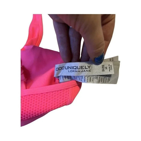 Lorna Jane Sports Bra Size Medium Pink Adjustable Straps Athletic - Picture 3 of 3